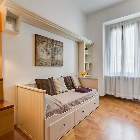 Lulu House Rome