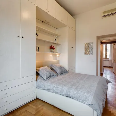 Lulu House Apartment *